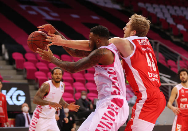 潮中的一朵 潮中的一朵