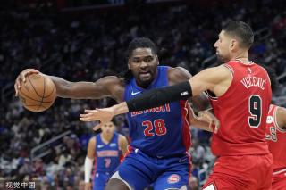 和贝兹利在 和贝兹利在