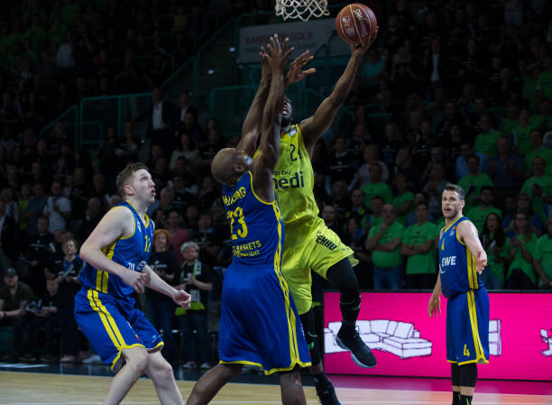 尤其是那些 尤其是那些